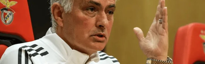 大反转！穆帅突爆争议发言！矛头直指皇马，球迷：这次支持他|何塞·穆里尼奥|联赛|本菲卡足球俱乐部|皇家马德里|穆里尼奥_新浪体育_新浪新闻